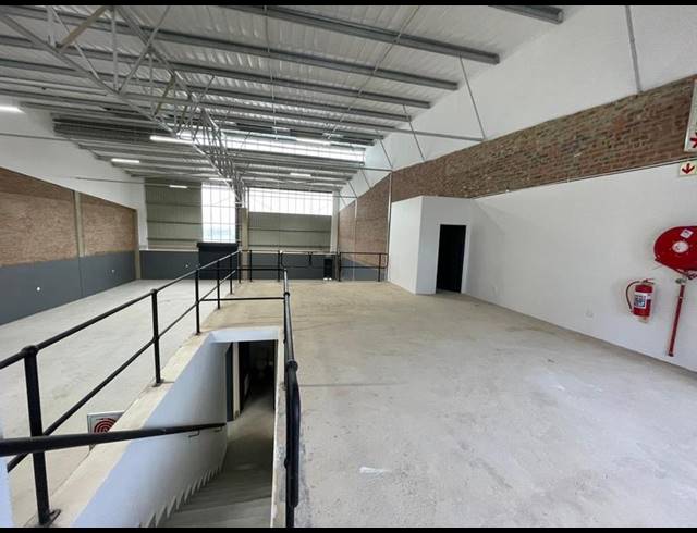 INDUSTRIAL PROPERTY TO RENT IN SAMRAND BUSINESS PARK